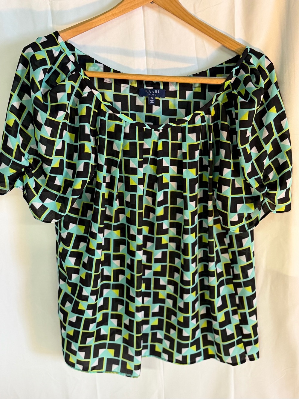 Kaari Blue Black and Mint Geometric Short Sleeve Blouse